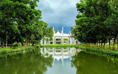 Kolam FMIPA Unsrat Sangat Indah